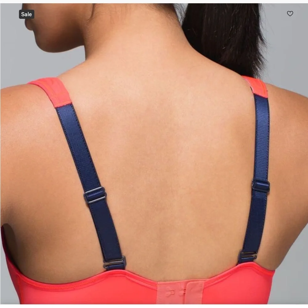 lululemon athletica Ta Ta Tamer II Sports Bra in Coral
